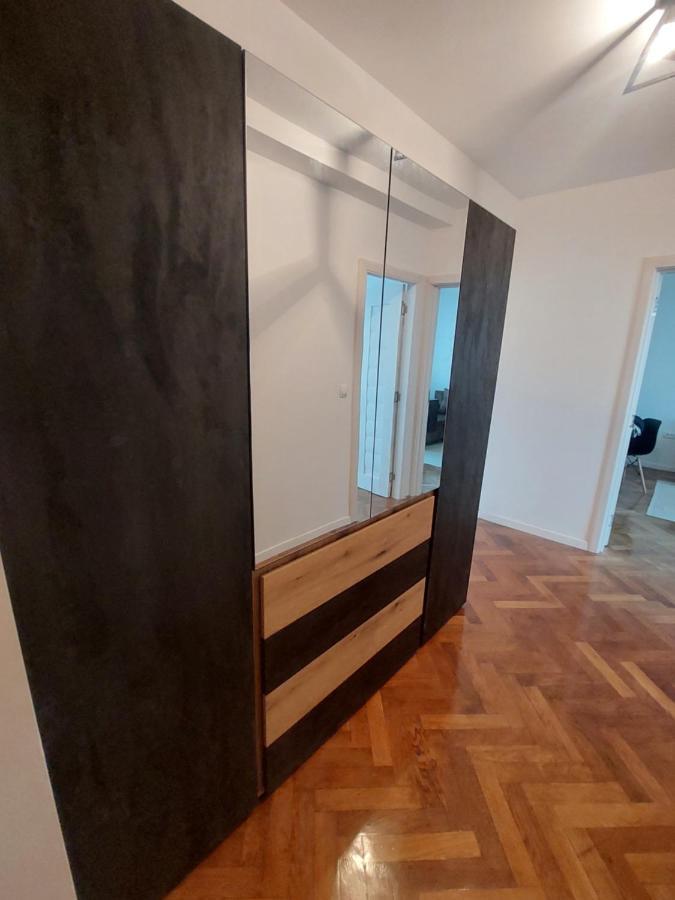 Eli'S Apartments -Ultracentral Near Palas Iasi Esterno foto